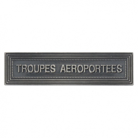 Agrafe ordonnance " TROUPES AEROPORTEES"